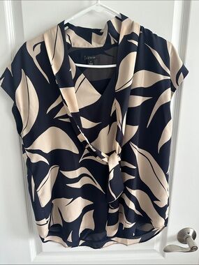 Ann Taylor Navy and Beige Abstract Tie-Front Top